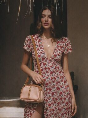 Valentina Italy Carrano Triple Zip Purse